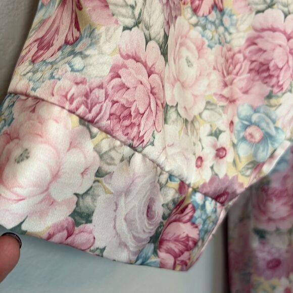 Ariel Vintage Lounger Robe -Medium - Picture 3 of 8